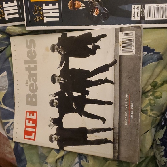 The Beatles Magazine Collection - Picture 3 of 4